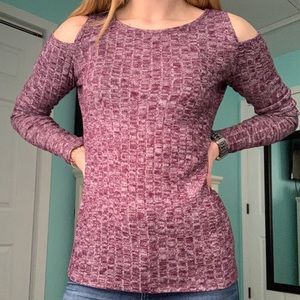 Shoulder Cut Out Top